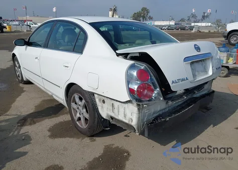 2005 Nissan Altima 2.5 S из США, поврежденный, VIN 1N4AL11D25C301027